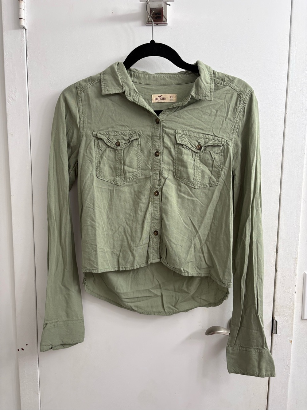 Hollister Light Sage Green Button-Up Shirt